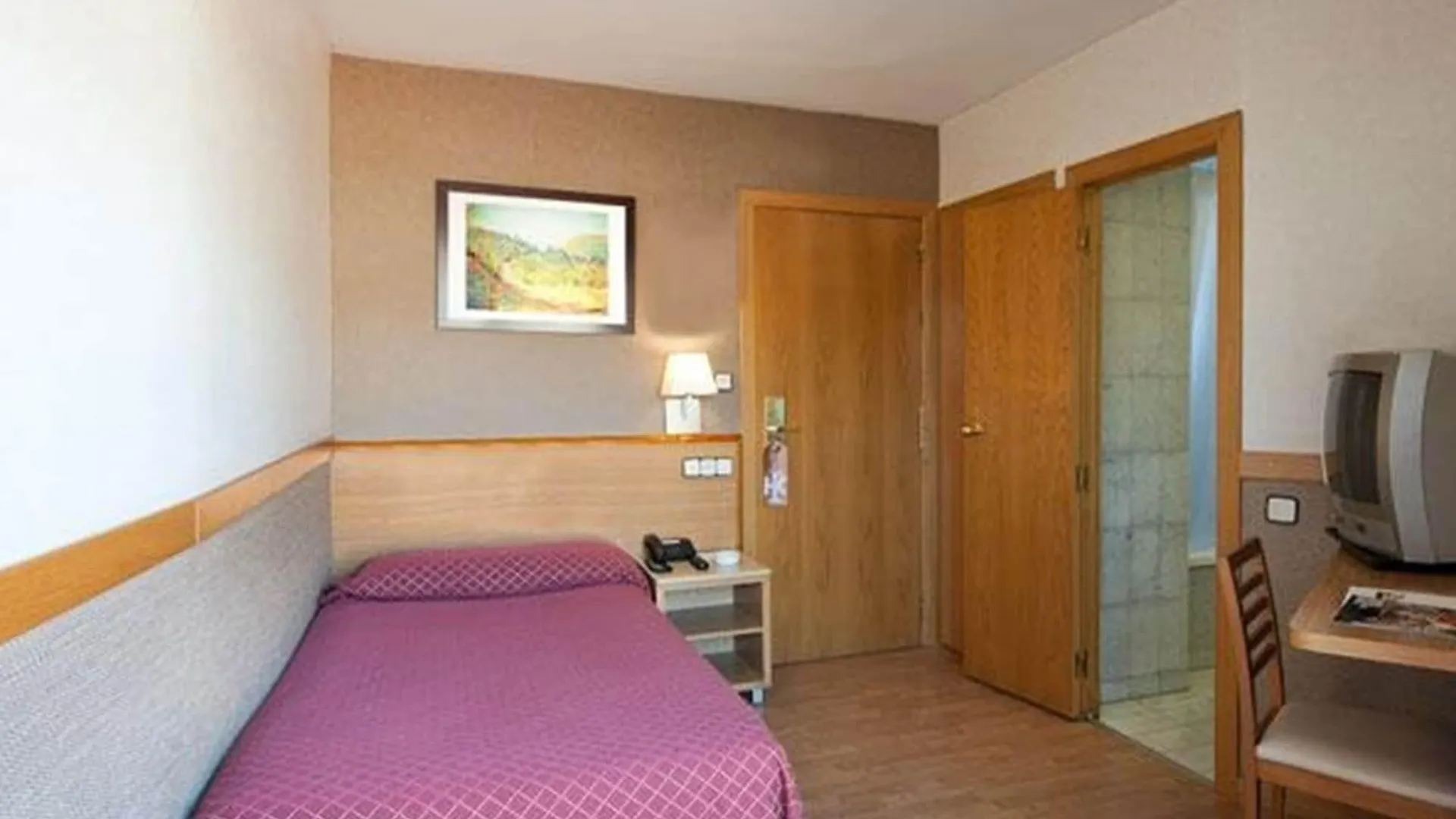 Catalonia Park Gueell Hotel Barcelona 3*,