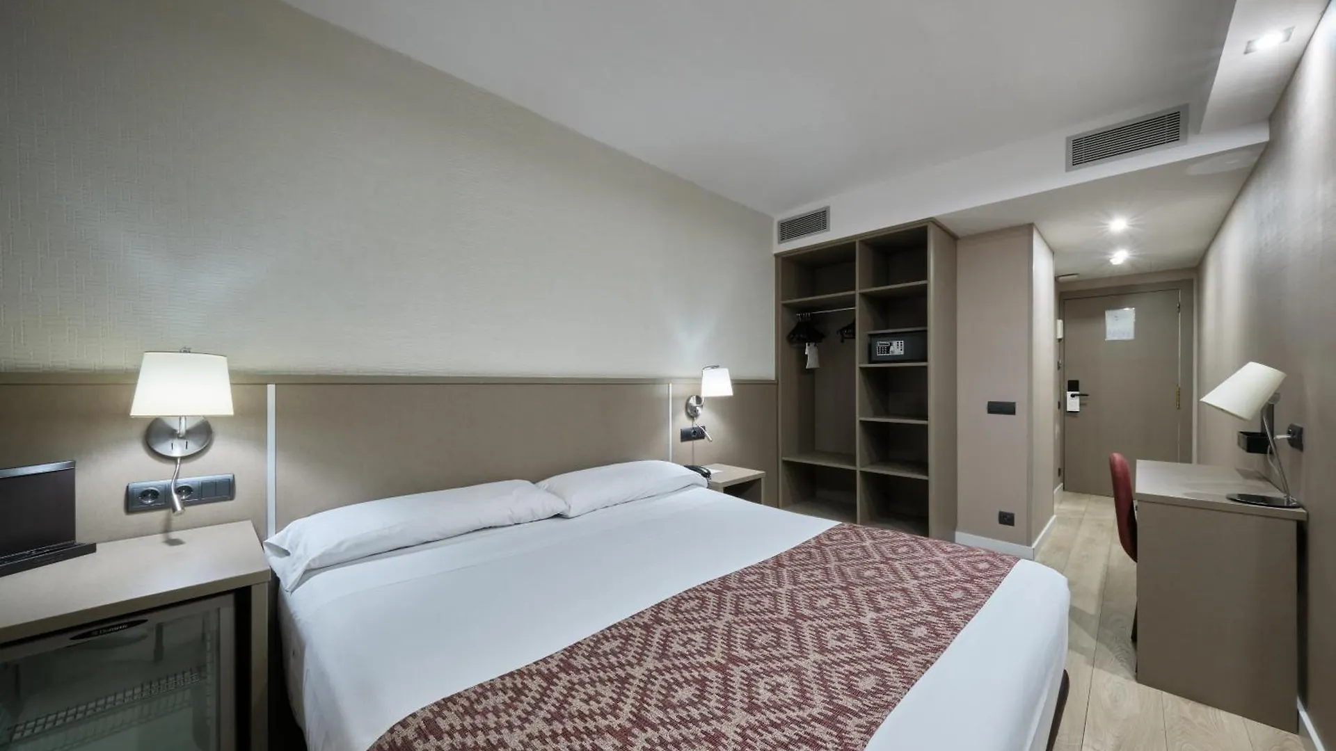 Catalonia Park Gueell Hotel Barcelona