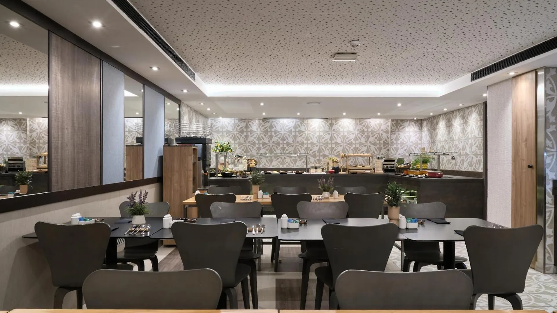 ***  Catalonia Park Gueell Hotel Barcelona Espanha